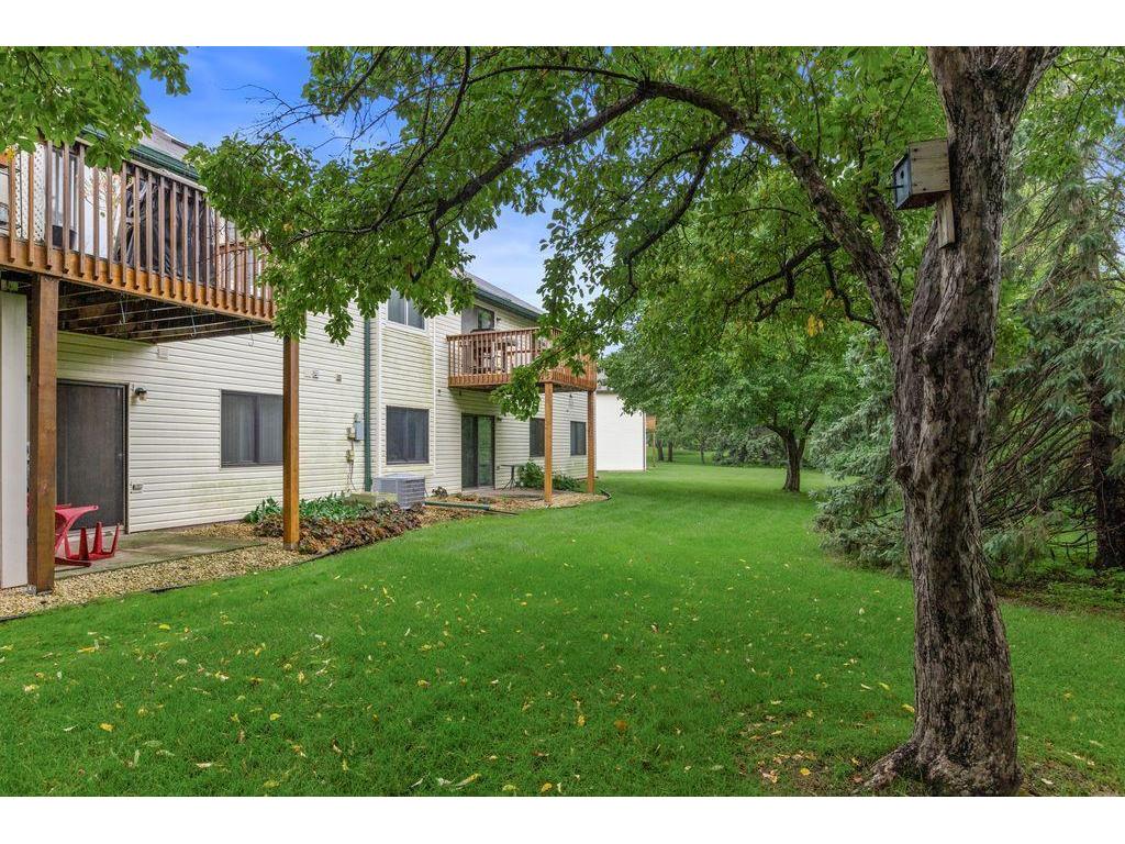971 Heritage Court E #204 Vadnais Heights MN 55127 7051366 image17