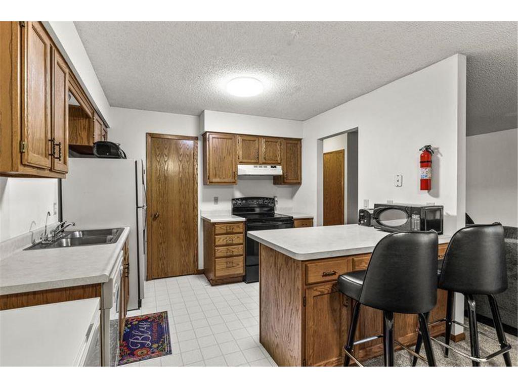 971 Heritage Court E #204 Vadnais Heights MN 55127 7051366 image7