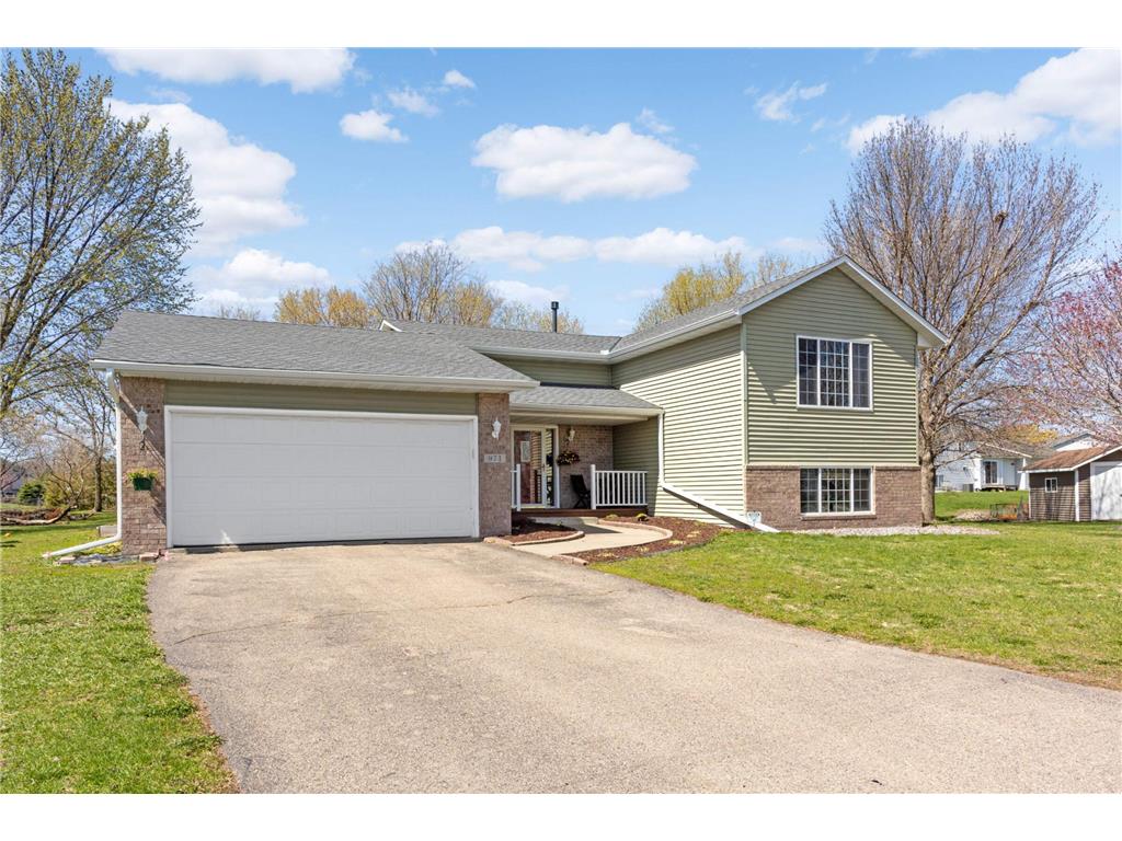 971 Lacy Court Belle Plaine MN 56011 6362662 image1