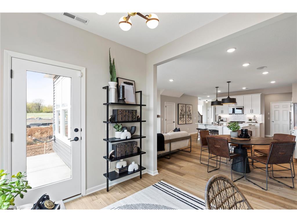 9710 4th Street N Lake Elmo MN 55129 6597403 image1