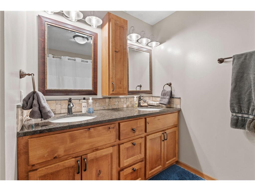 9711 234th Lane NE Linwood Twp MN 55079 7059030 image20