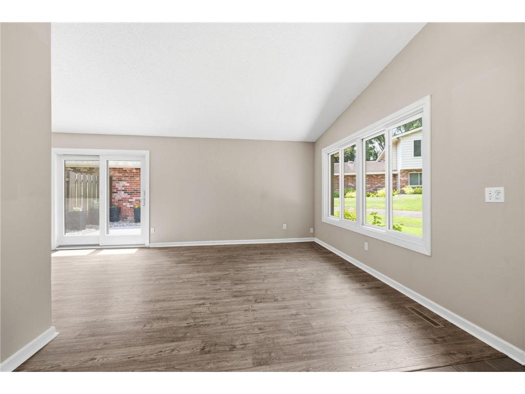 9712 Cimarron Circle Minnetonka MN 55305 7112429 image15
