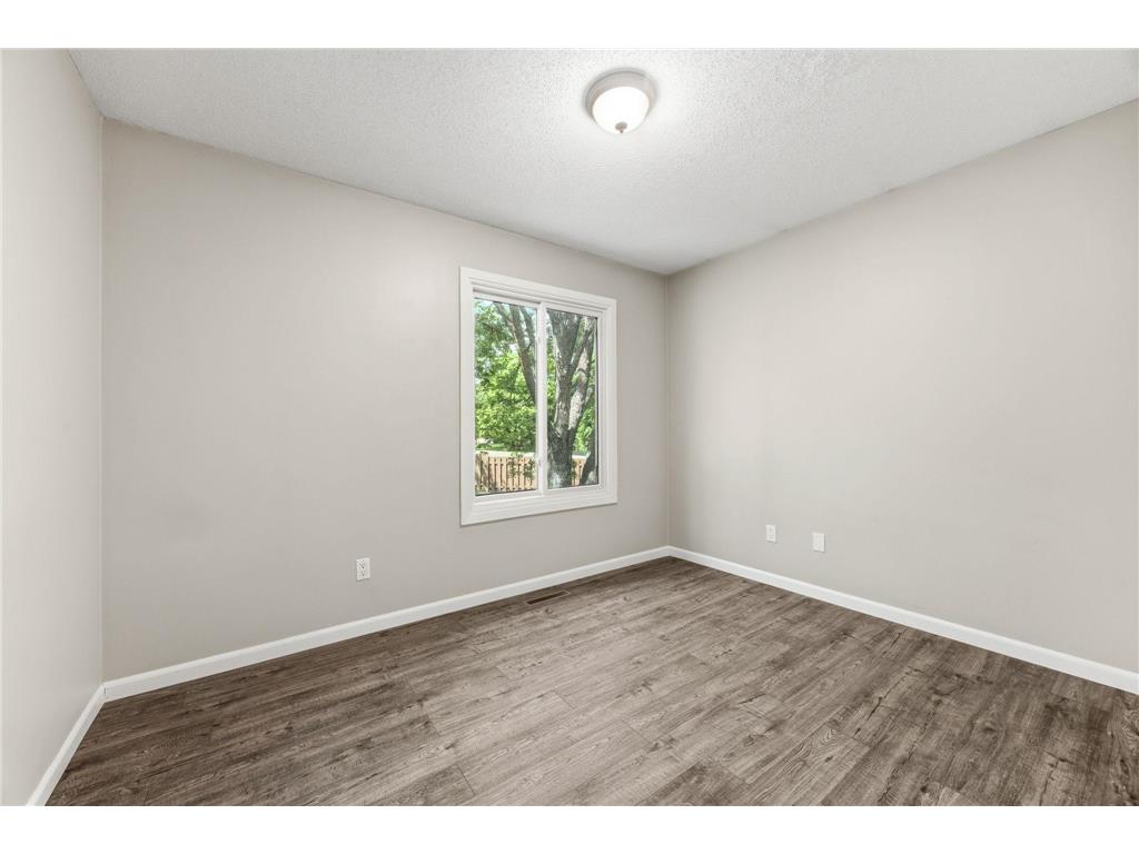 9712 Cimarron Circle Minnetonka MN 55305 7112429 image21
