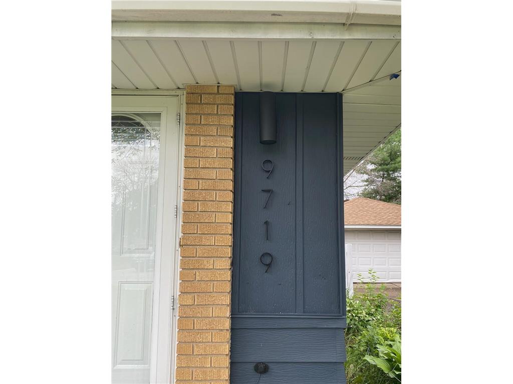 9719 4th Avenue S Bloomington MN 55420 6539658 image1