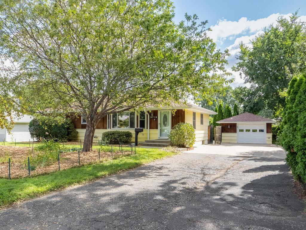 9719 Chicago Avenue S Bloomington MN 55420 6585798 image1