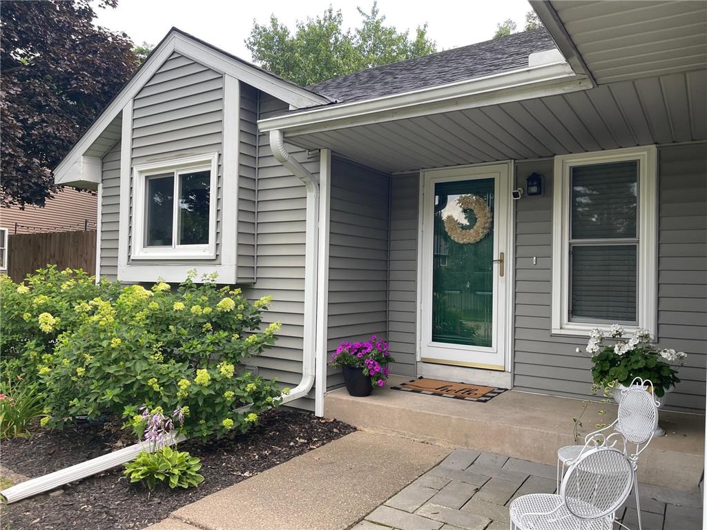 9719 Penn Avenue N Brooklyn Park MN 55444 6765313 image1