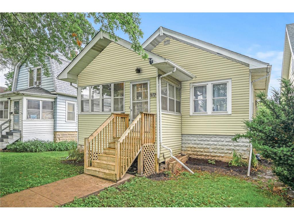 972 Juno Avenue Saint Paul MN 55102 6554633 image1