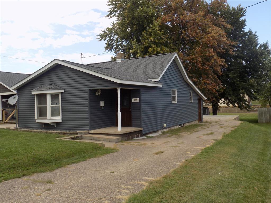 972 W 2nd Street Winona MN 55987 6605952 image1