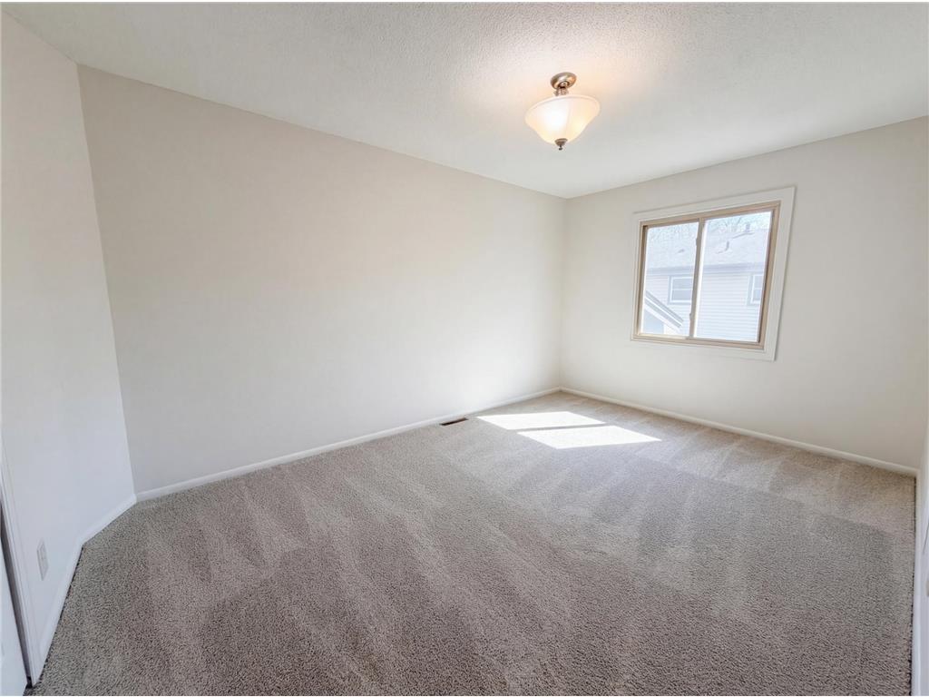 9720 Austin Street NE Blaine MN 55014 7047090 image16
