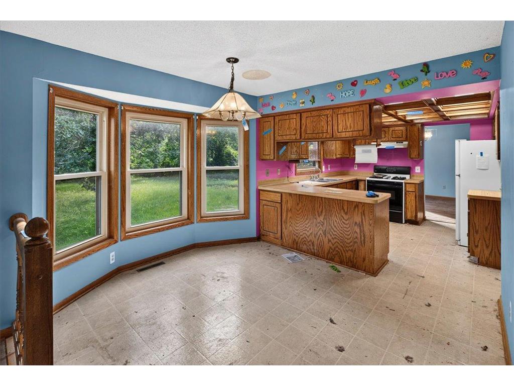 9720 Oliver Avenue N Brooklyn Park MN 55444 7107256 image13