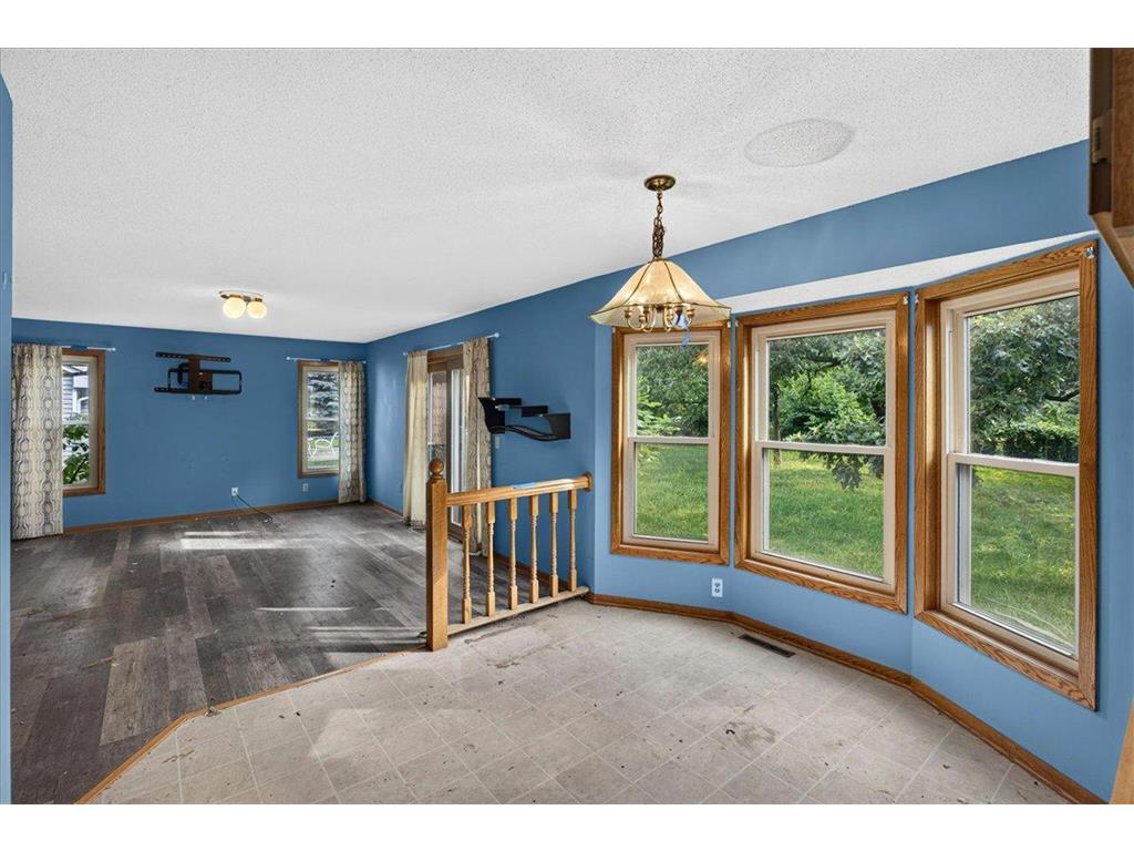 9720 Oliver Avenue N Brooklyn Park MN 55444 7107256 image14