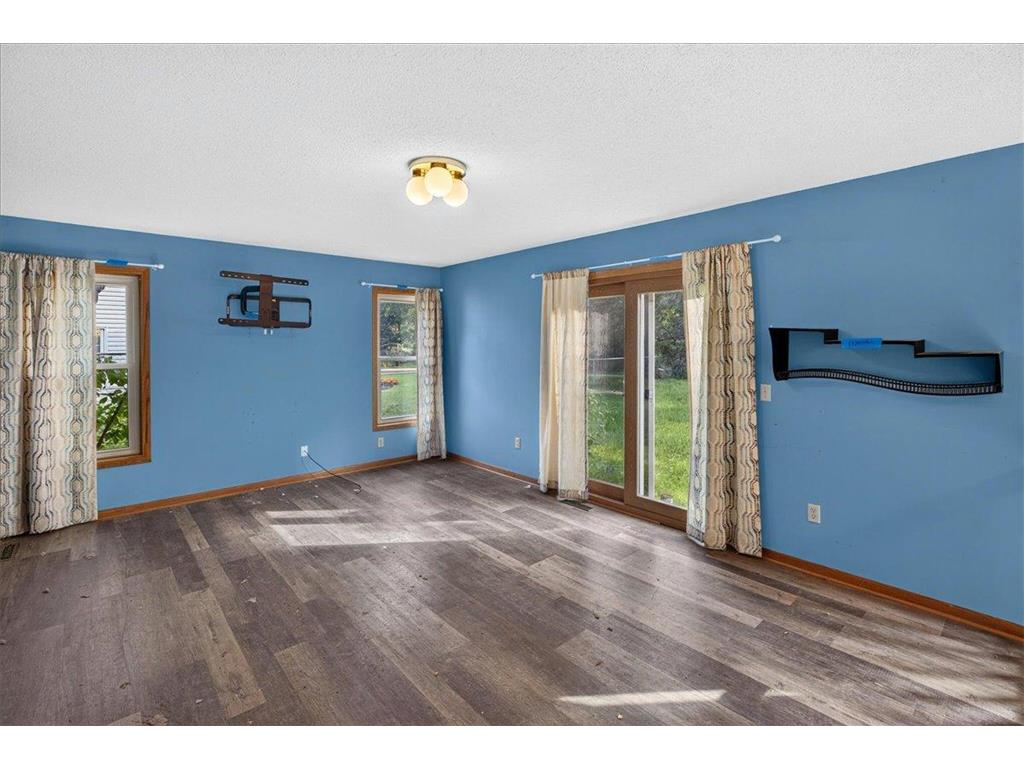 9720 Oliver Avenue N Brooklyn Park MN 55444 7107256 image15