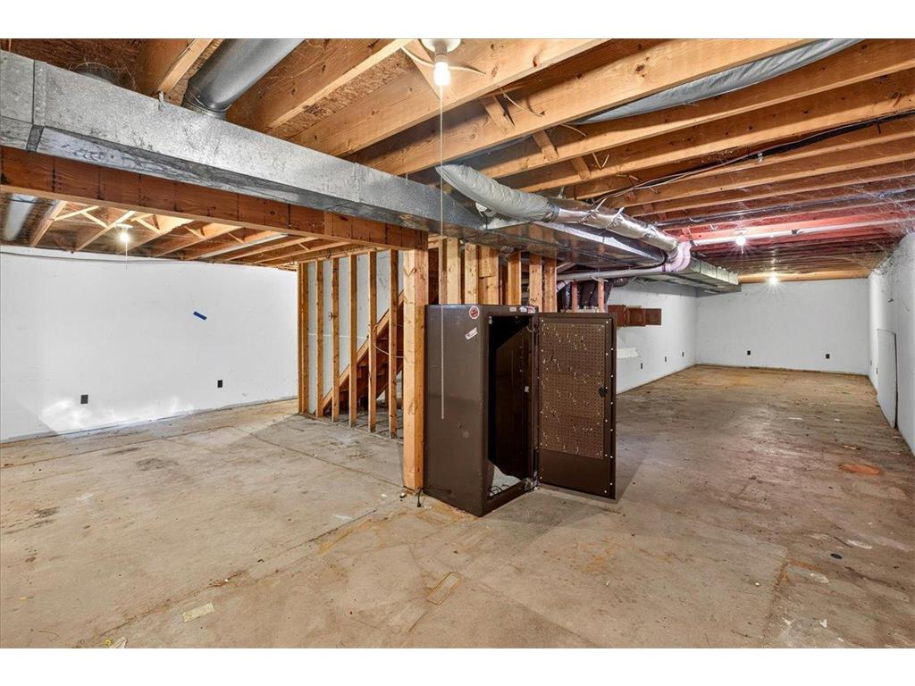 9720 Oliver Avenue N Brooklyn Park MN 55444 7107256 image32