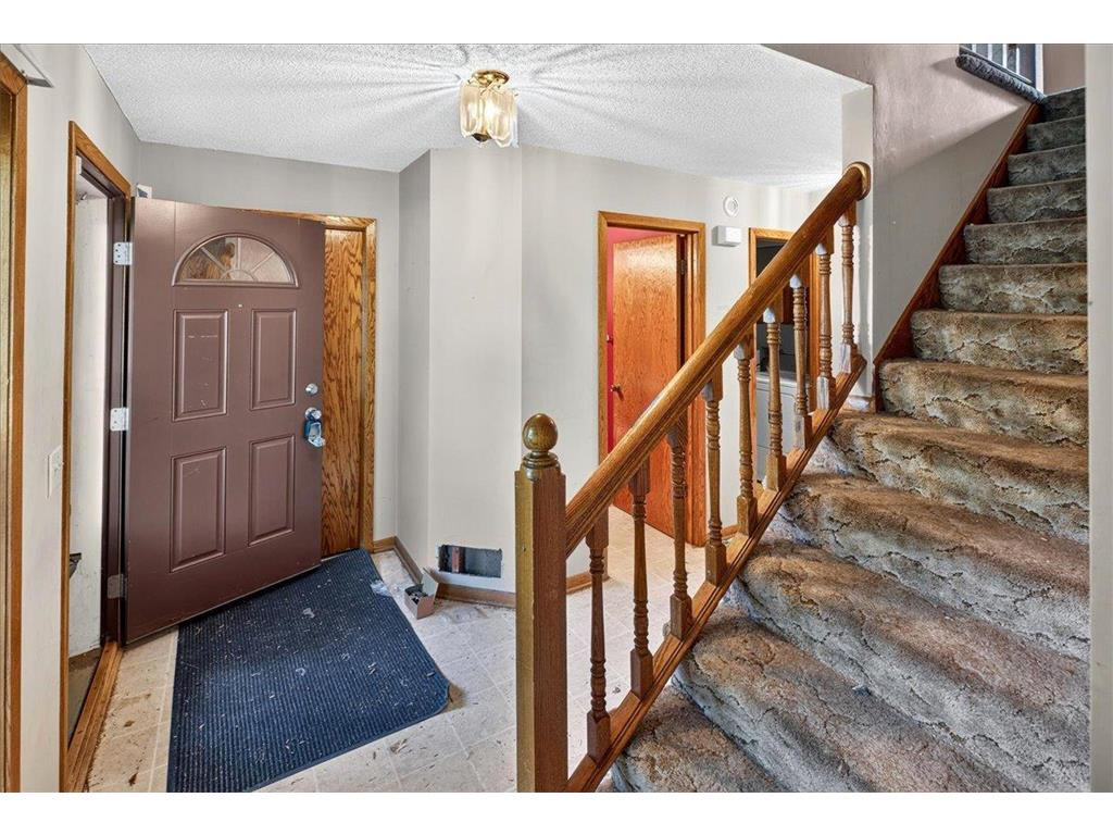 9720 Oliver Avenue N Brooklyn Park MN 55444 7107256 image6