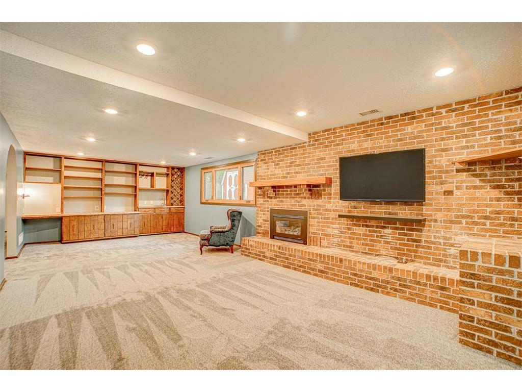 9721 Austin Street NE Blaine MN 55014 7062808 image20