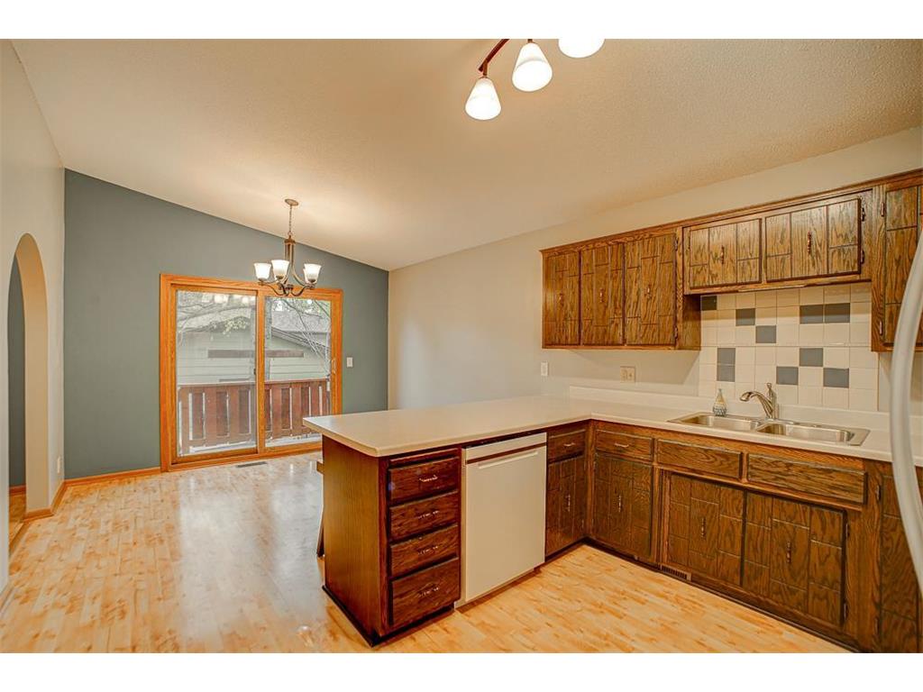 9721 Austin Street NE Blaine MN 55014 7062808 image8