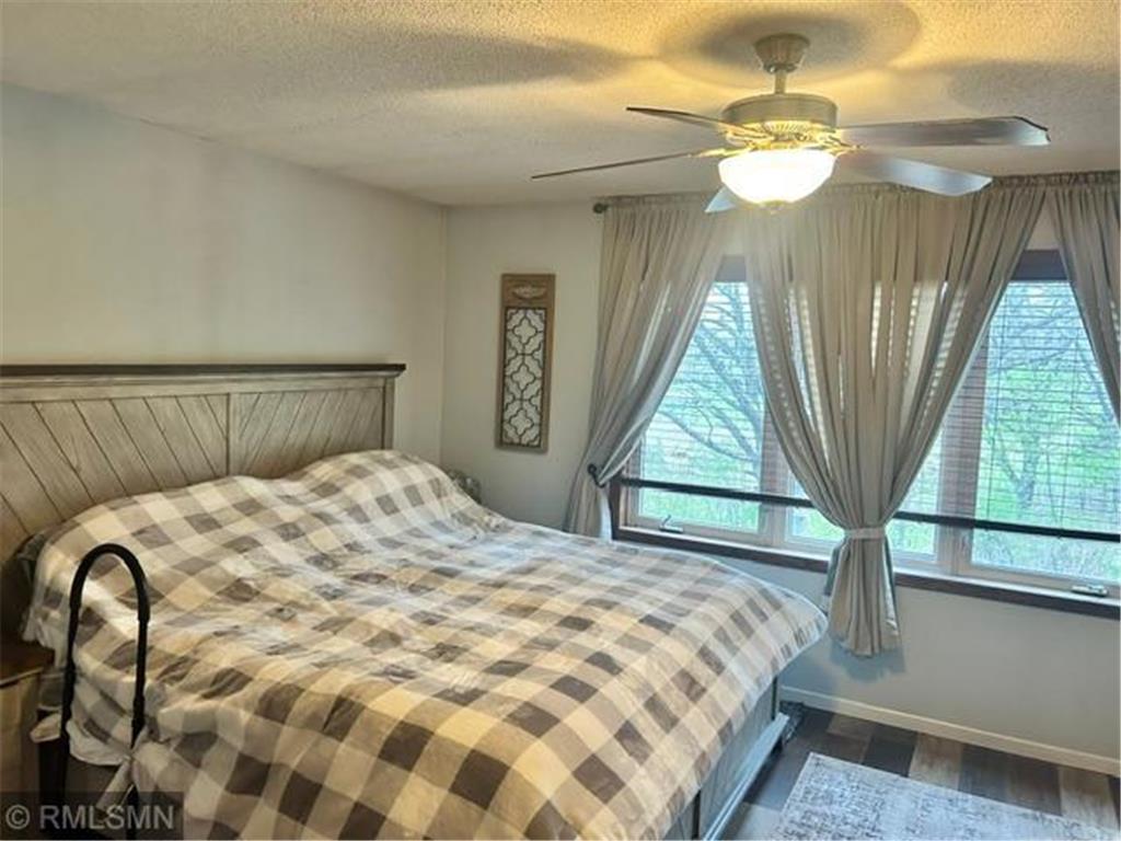 9722 302nd Avenue NW Baldwin Twp MN 55371 7070286 image17