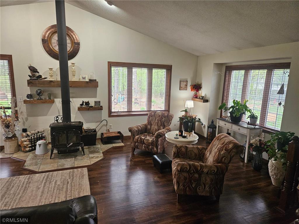 9722 302nd Avenue NW Baldwin Twp MN 55371 7070286 image5