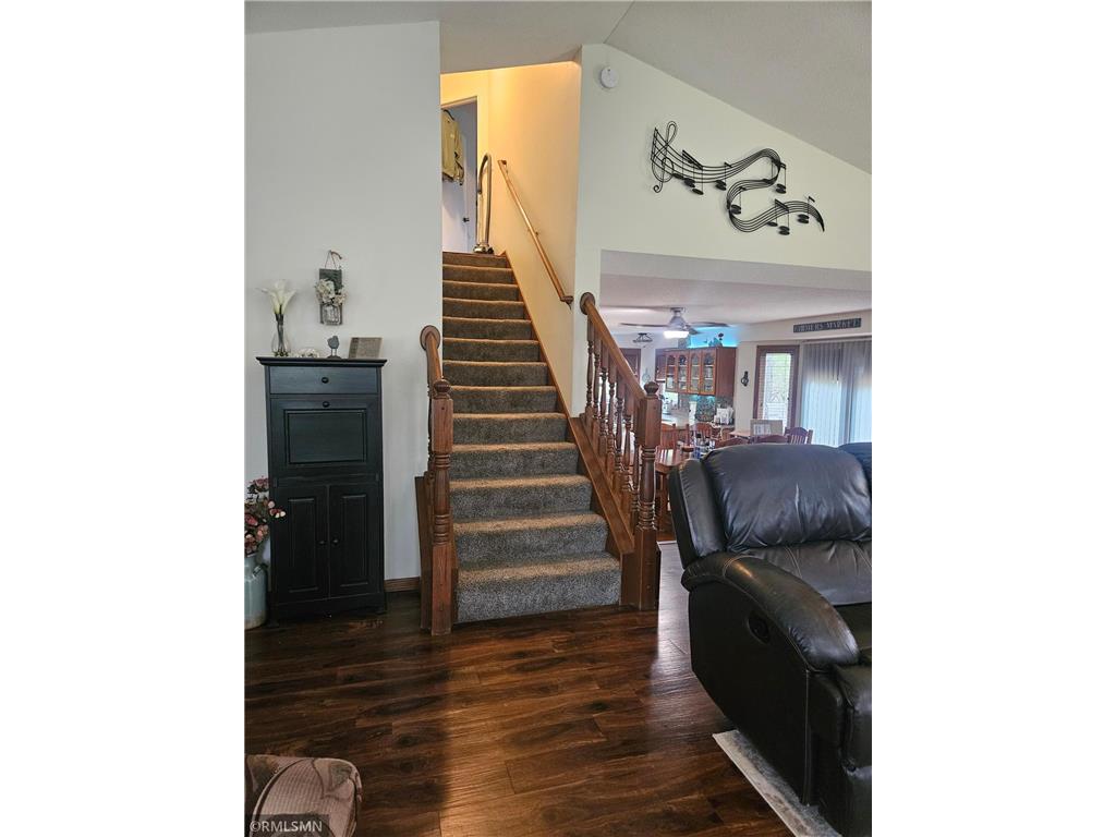 9722 302nd Avenue NW Baldwin Twp MN 55371 7070286 image9