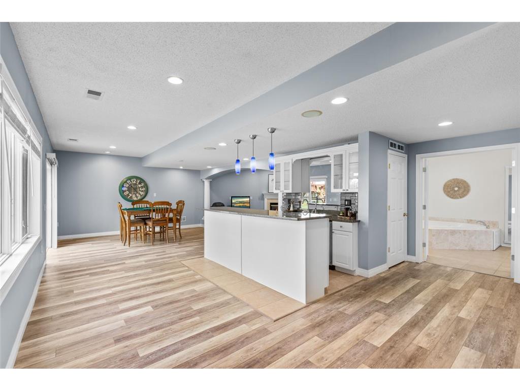 9724 Geisler Road Eden Prairie MN 55347 7063132 image45