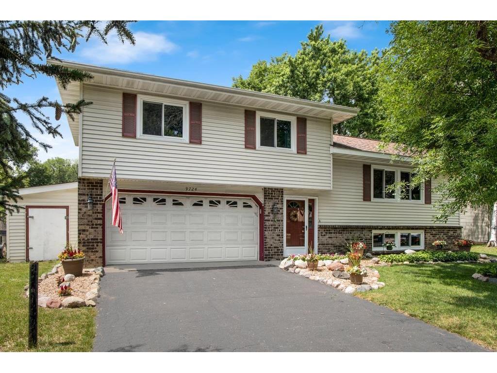 9724 Jackson Street NE Blaine MN 55434 6394164 image1