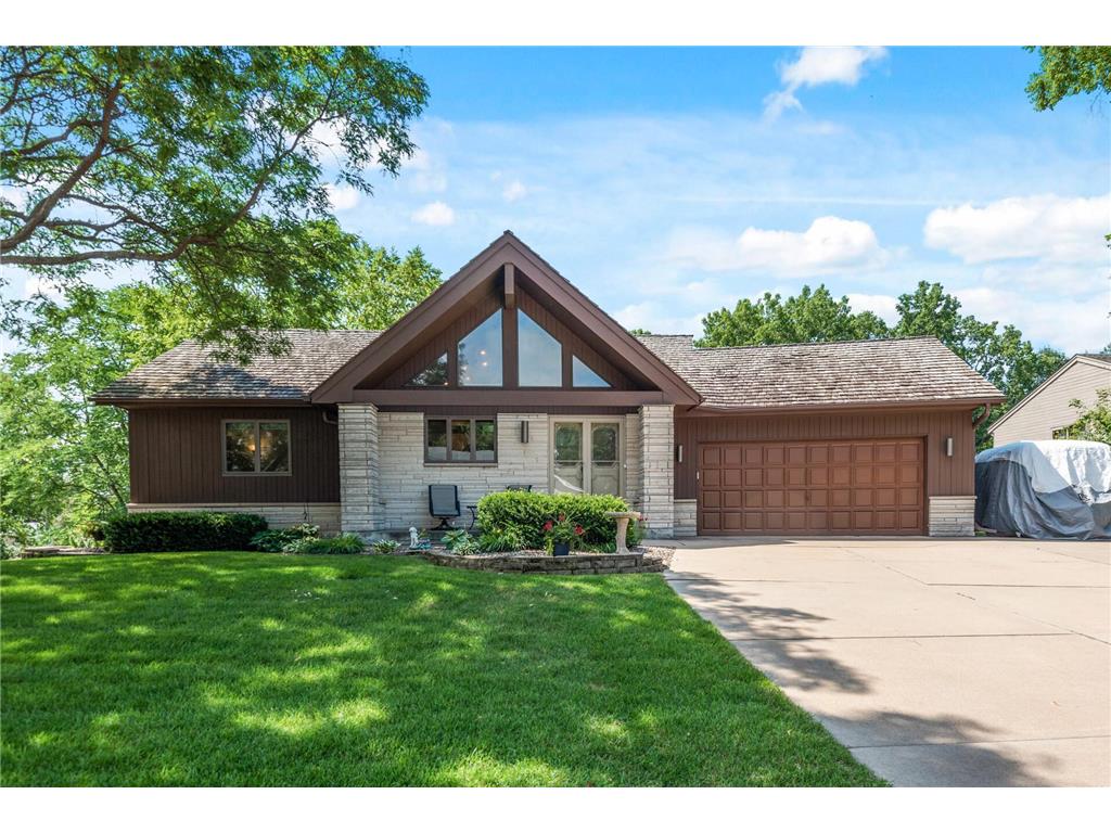 9725 29th Avenue N, Plymouth, MN, 55441 MLS 6233374 Edina Realty