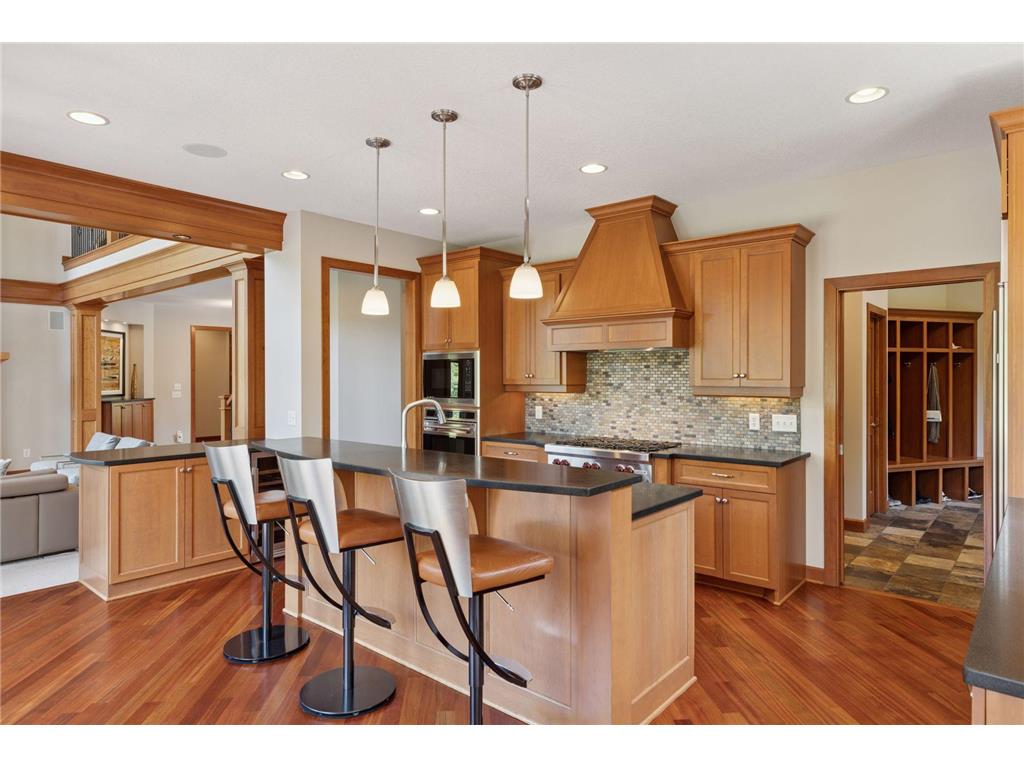 9726 Whistling Valley Road Lake Elmo MN 55042 6703621 image27