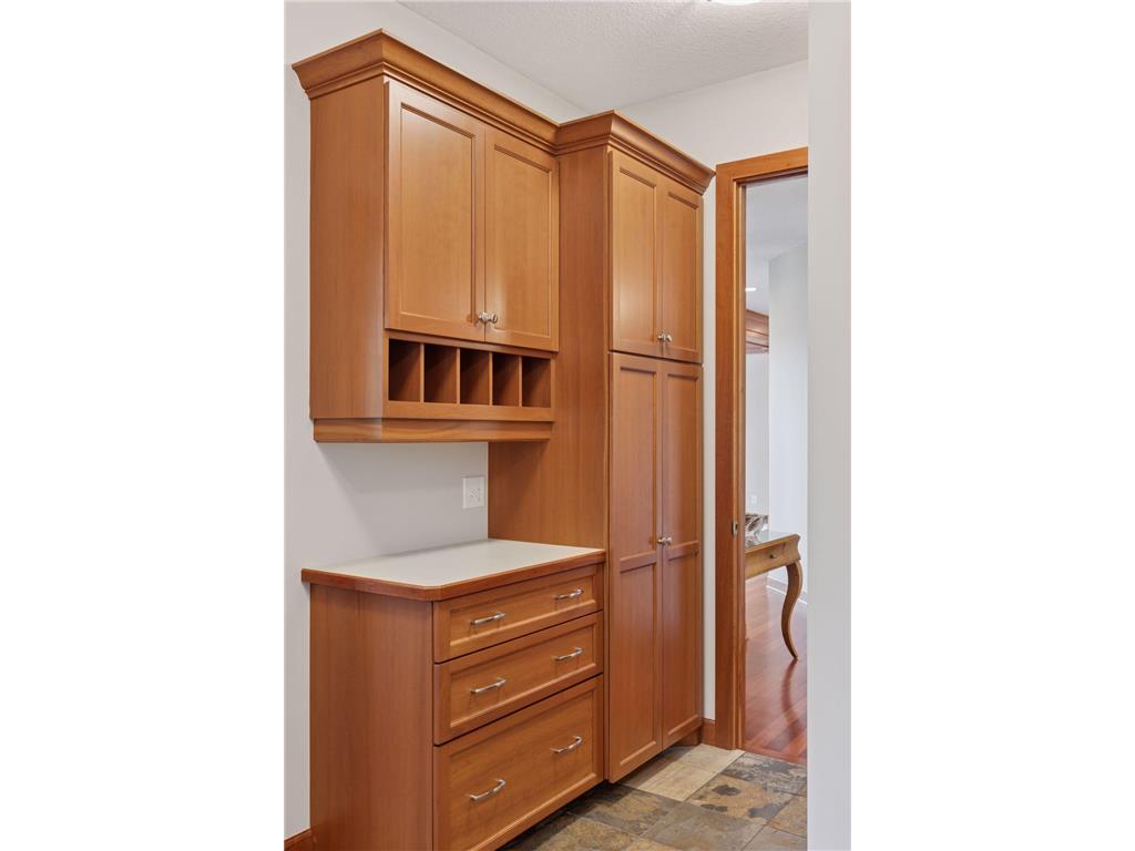 9726 Whistling Valley Road Lake Elmo MN 55042 6703621 image46