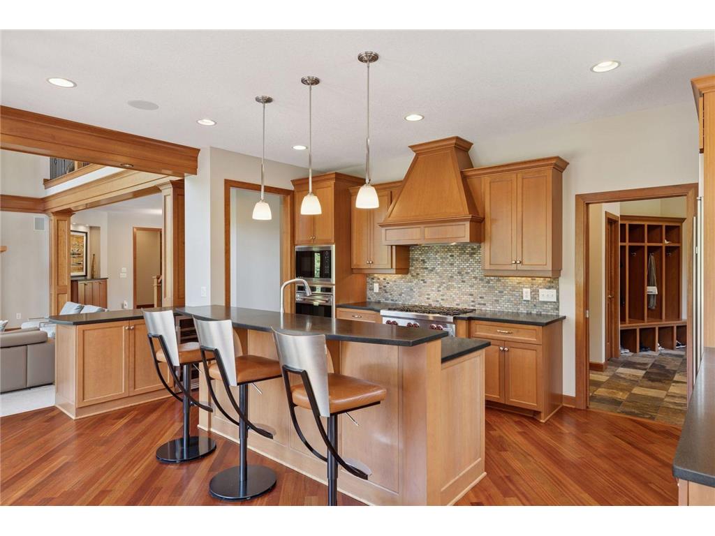 9726 Whistling Valley Road Lake Elmo MN 55042 7005823 image24