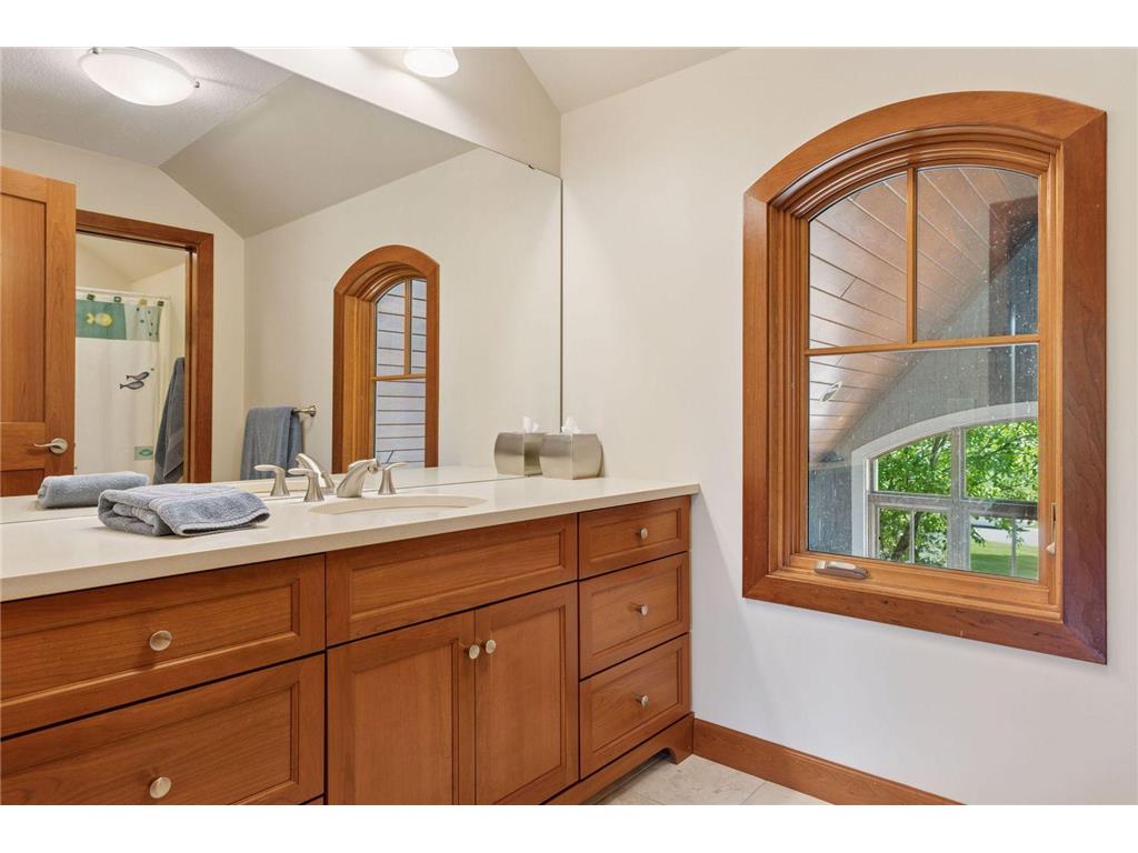 9726 Whistling Valley Road Lake Elmo MN 55042 7005823 image59