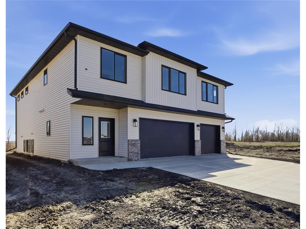 973 61st Avenue W West Fargo ND 58078 7064349 image2