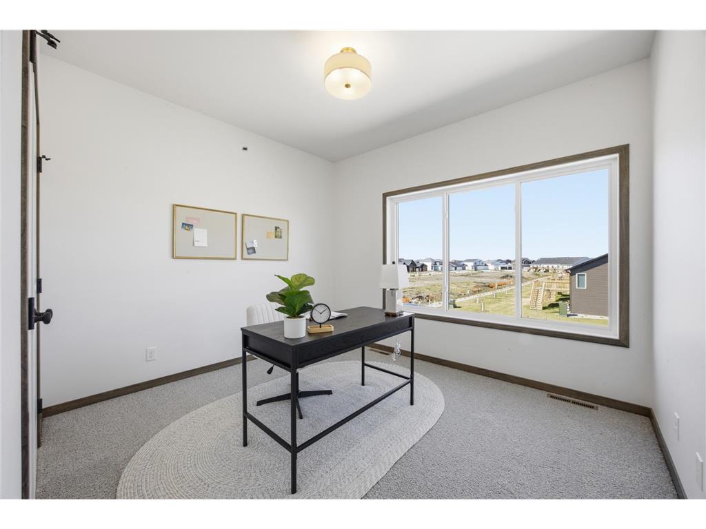 973 61st Avenue W West Fargo ND 58078 7064349 image20