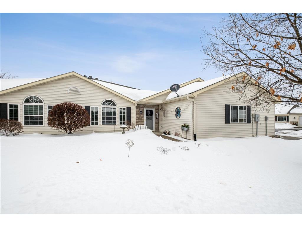 973 Carriage Lane Chaska MN 55318 6336935 image1