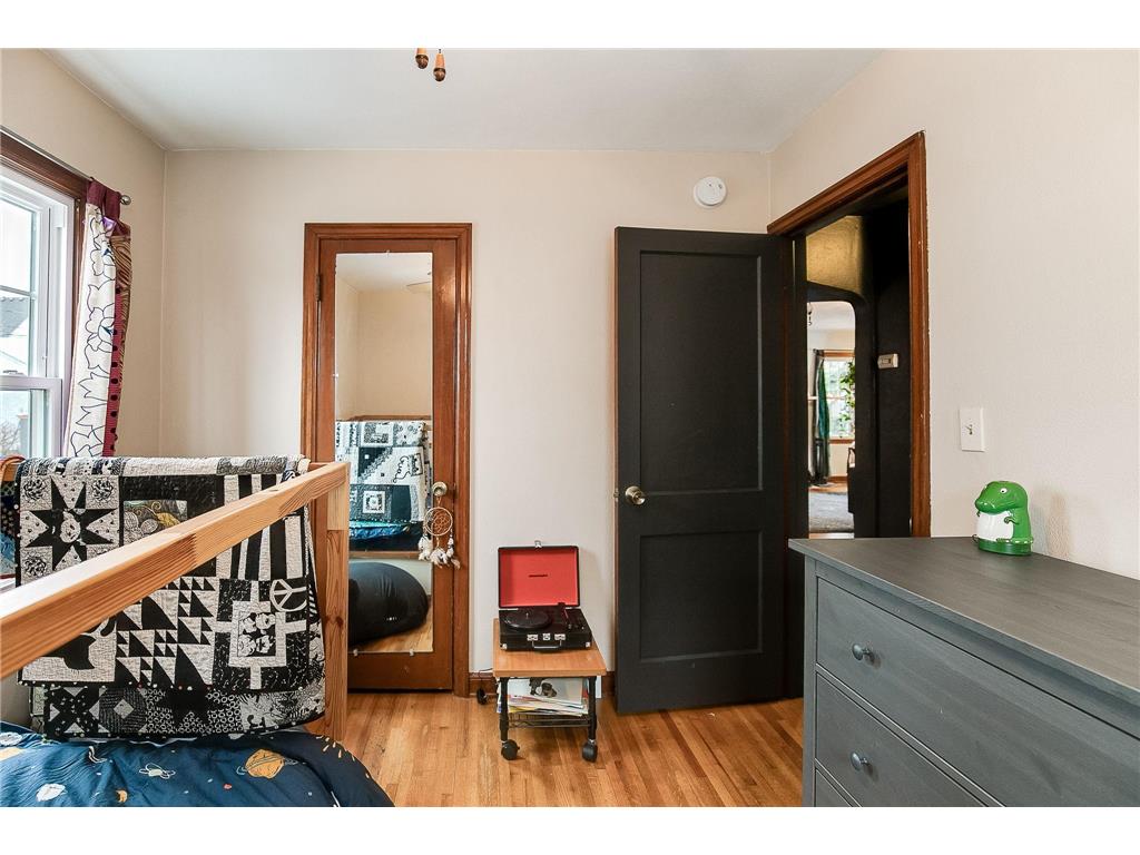 973 Galvin Avenue West Saint Paul MN 55118 7094201 image15