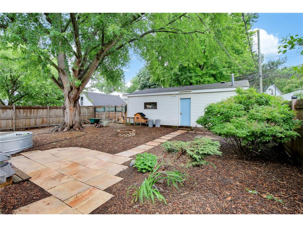 973 Galvin Avenue West Saint Paul MN 55118 7094201 image29