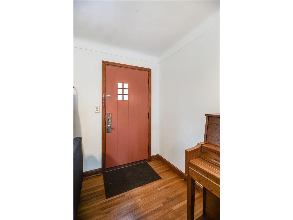 973 Galvin Avenue West Saint Paul MN 55118 7094201 image4