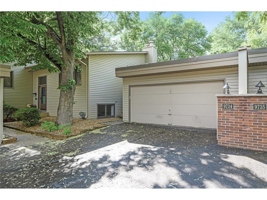 9734 Mill Creek Drive Eden Prairie MN 55347 6413136 image1