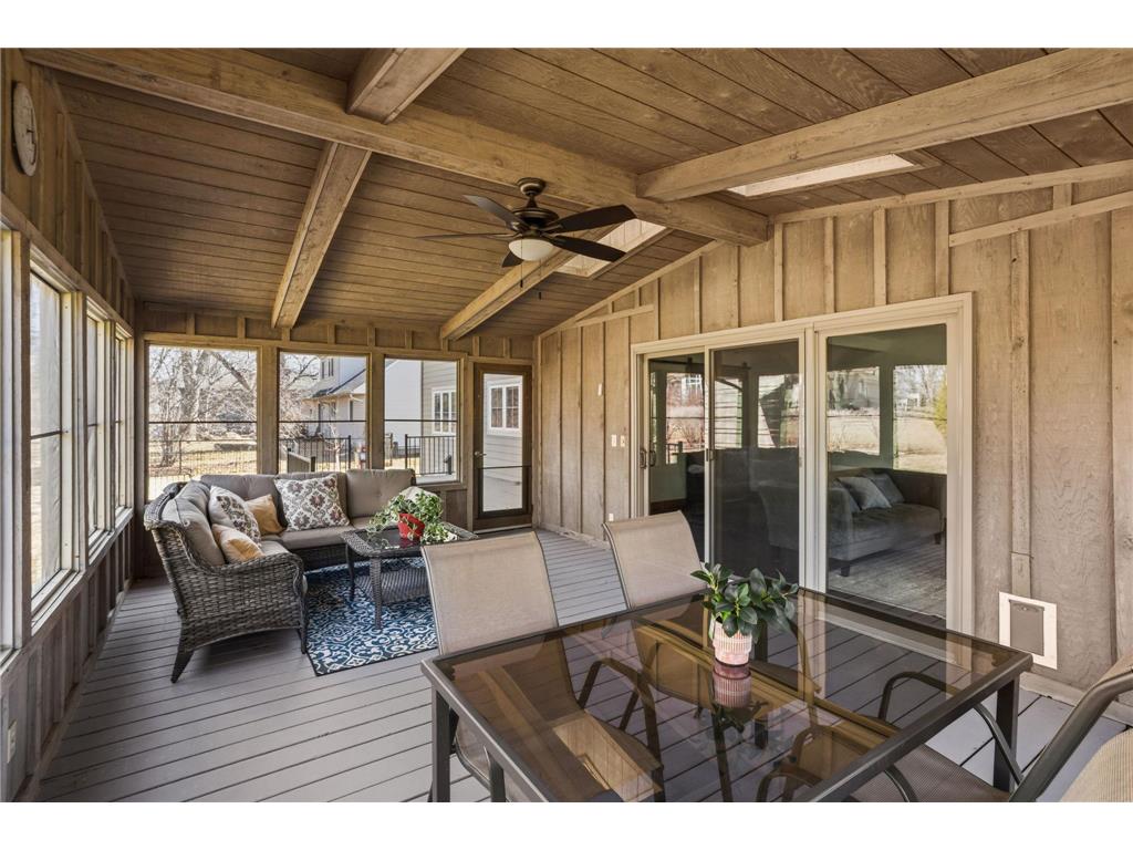 9736 Oxborough Road Bloomington MN 55437 7033250 image22