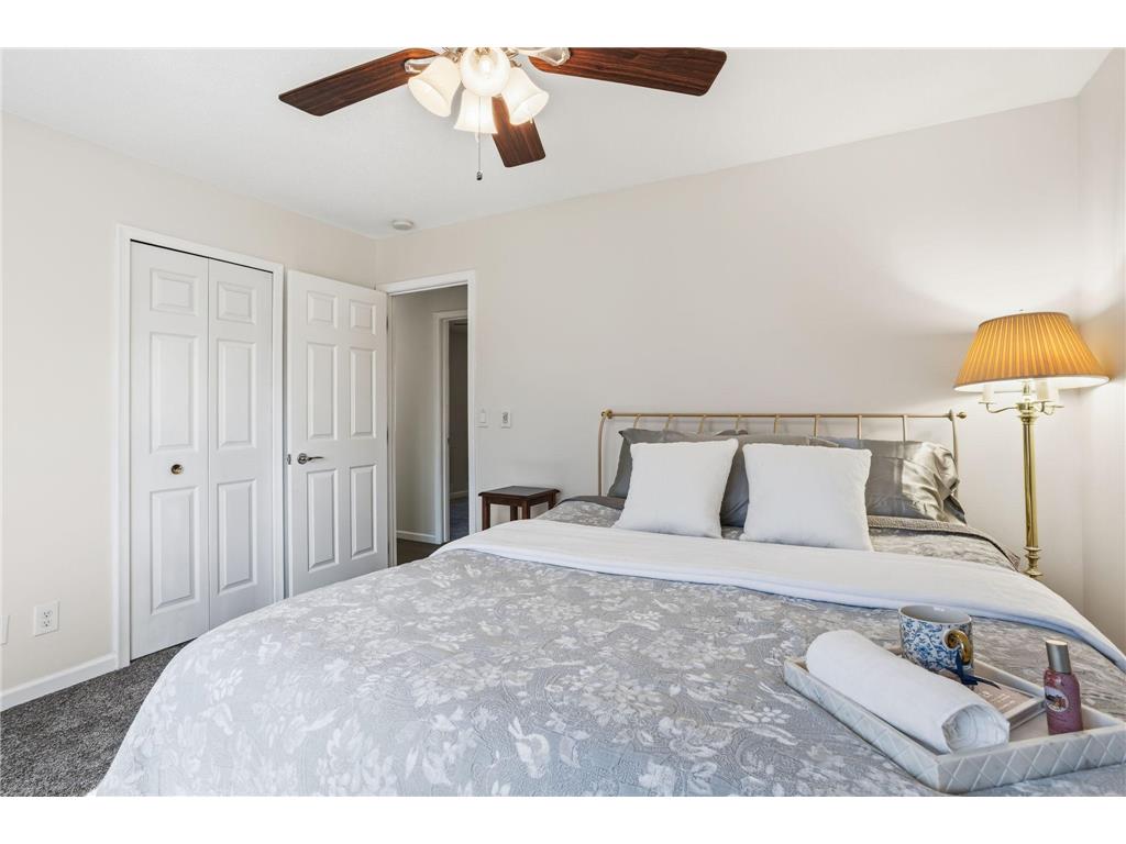 9736 Oxborough Road Bloomington MN 55437 7033250 image30