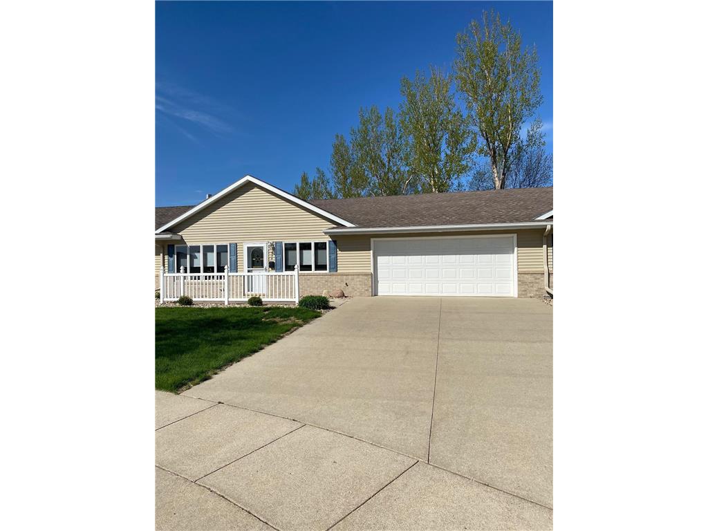 974 Homewood Avenue 2, Worthington, MN, 56187 MLS 6187229 Edina Realty