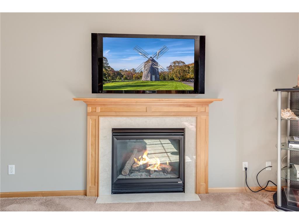 9743 Almond Avenue N Brooklyn Park MN 55443 7072892 image12