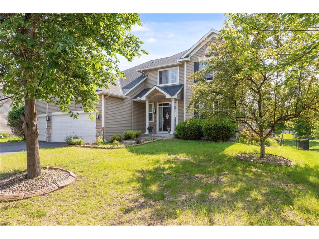 9743 Almond Avenue N Brooklyn Park MN 55443 7072892 image3