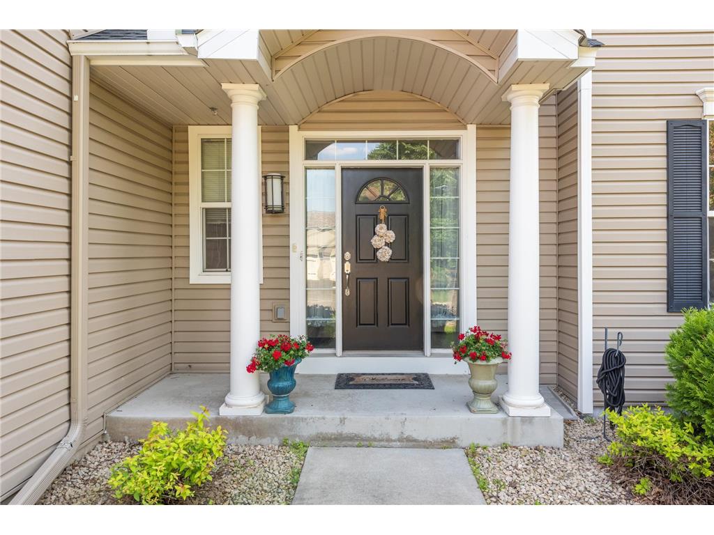 9743 Almond Avenue N Brooklyn Park MN 55443 7072892 image4