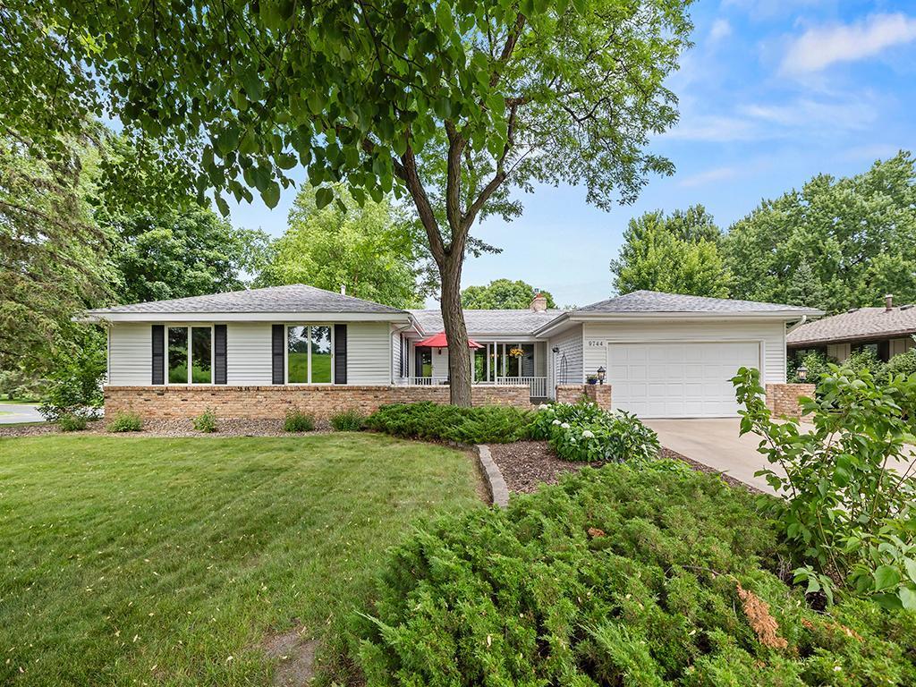 9744 Oxborough Road Bloomington MN 55437 6747001 image1