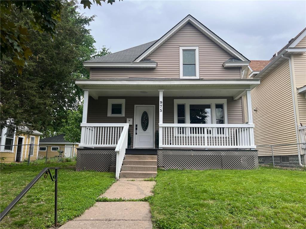 975 4th Street E Saint Paul MN 55106 6729825 image1