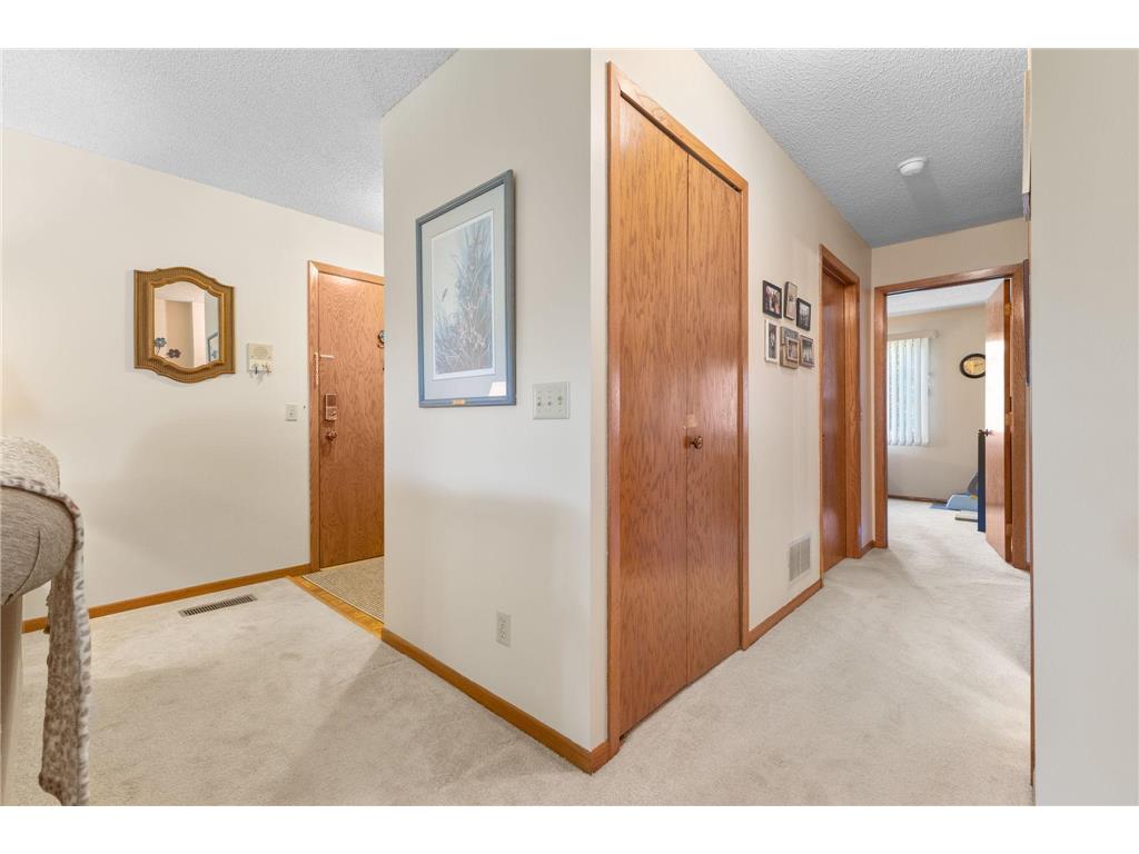 975 Heritage Court E #206 Vadnais Heights MN 55127 7086428 image16