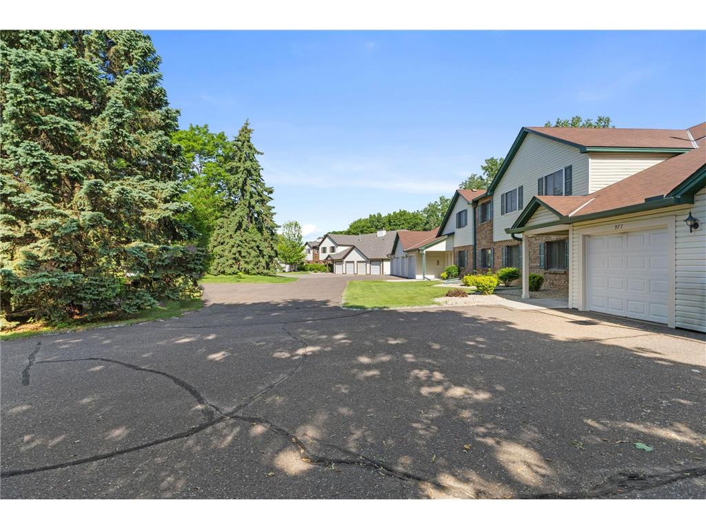 975 Heritage Court E #206 Vadnais Heights MN 55127 7086428 image3