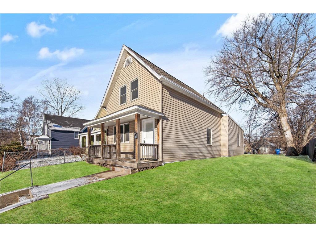 975 Margaret Street Saint Paul MN 55106 6472199 image1
