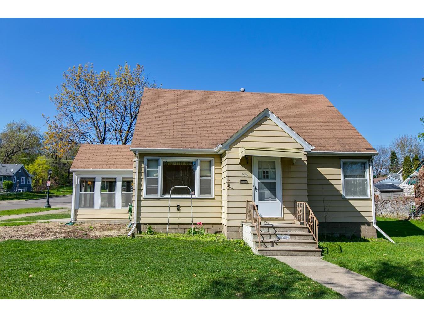 975 Palace Avenue, Saint Paul, MN 55102 MLS 5749062 Edina Realty