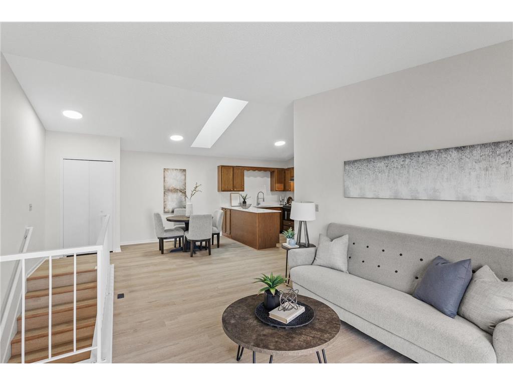 975 Pondview Court Vadnais Heights MN 55127 7025310 image11